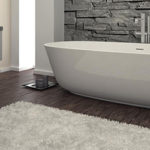 salle de bain moderne baignoire apparente