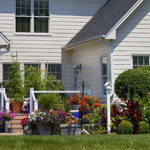vue extérieure maison bois blanc