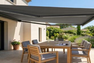 Grand store banne moderne