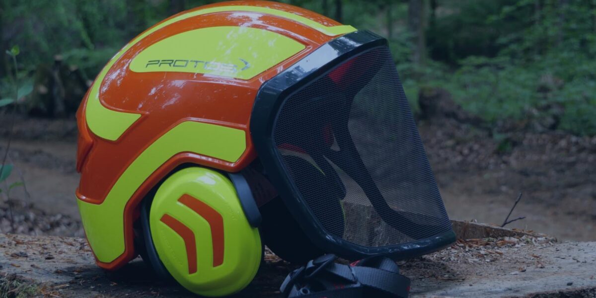 Casque Protos Rouge et jaune fluo