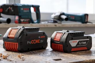 Comparatif batterie Bosch ProCore 18V et Li-Ion standard : autonomie, puissance et performance pour outils professionnels
