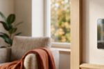 Optimiser chauffage automne avec un thermostat mural moderne